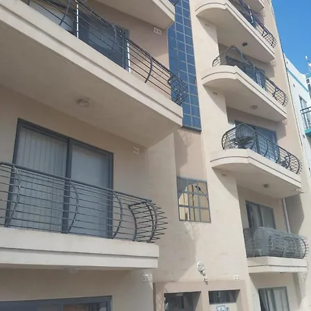 Vela Vista Penthouse Attico 14 Entire Unit Apartament St Paul's Bay