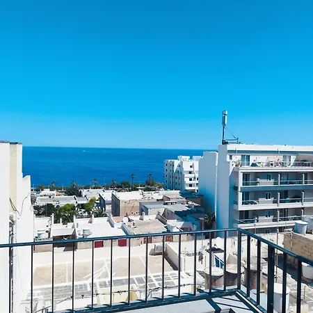 Vela Vista Penthouse Attico 14 Entire Unit * St Paul's Bay