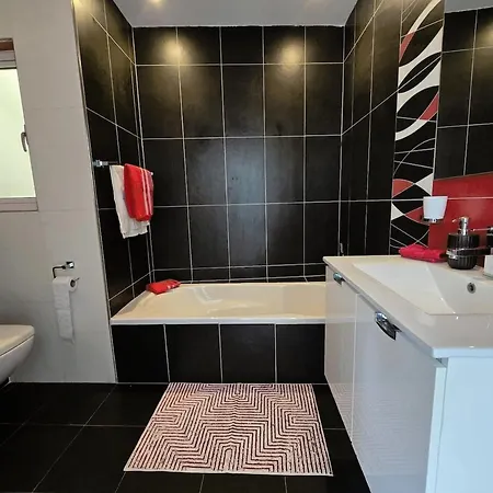 Vela Vista Penthouse Attico 14 Entire Unit *