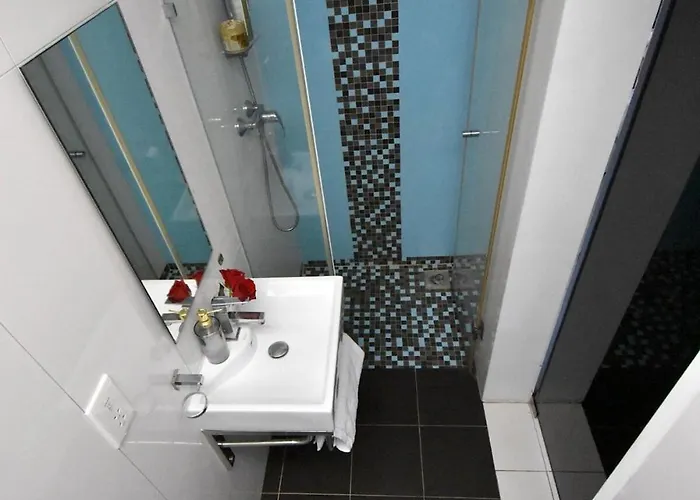 Vela Vista Penthouse Attico 14 Entire Unit * St Paul's Bay