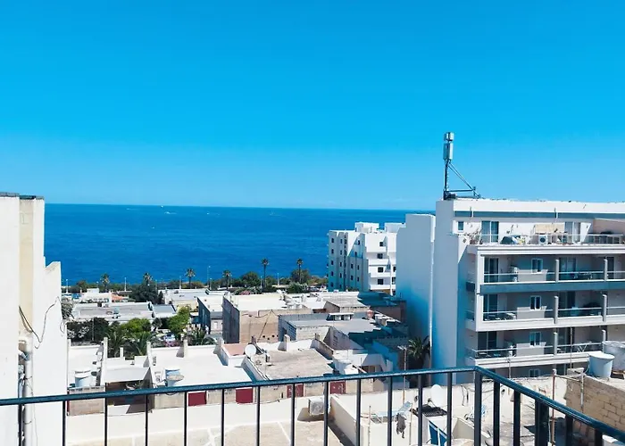 Vela Vista Penthouse Attico 14 Entire Unit * St Paul's Bay