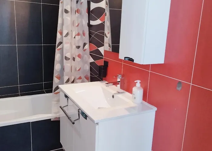 Vela Vista Penthouse Attico 14 Entire Unit