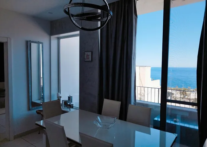 Vela Vista Penthouse Attico 14 Entire Unit *